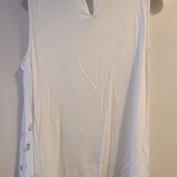 WHITE HOUSE/BLACK MARKET White Tiered Blouse w/ Gold Embellishments NWOT/XXS - Picture 9 of 11